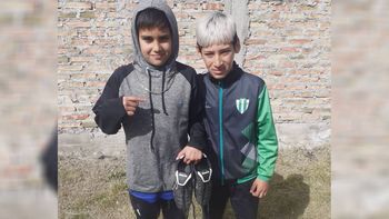 la historia de los botines rotos y el sorprendente y tierno gesto la historia de los botines rotos y el sorprendente y tierno gesto