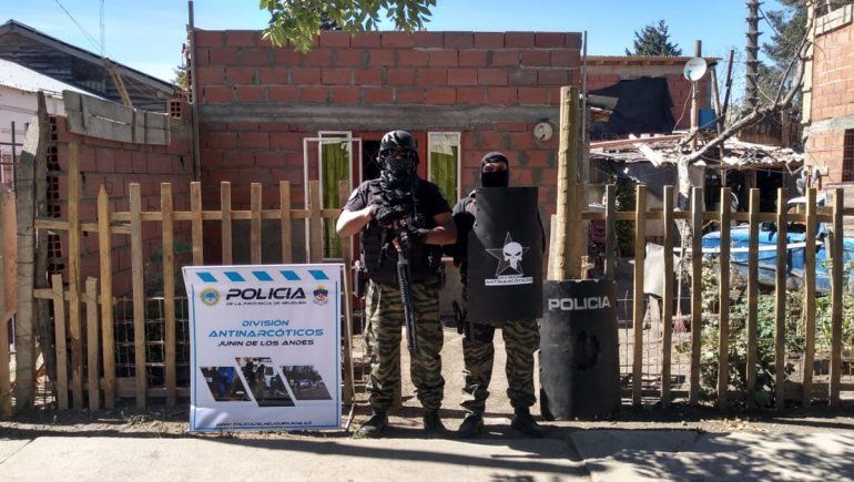 Cayó el guitarrista de La Moto: lo investigan por abastecer de droga al sur de la provincia