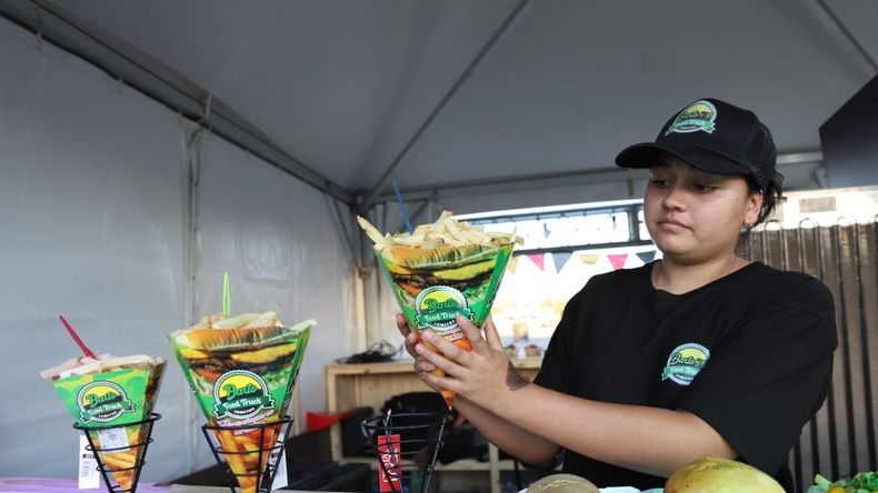 Hay una gran cantidad de ofertas para los más chicos en la FIesta de la Confluencia. | LM Neuquen Hay una gran cantidad de ofertas para los más chicos en la FIesta de la Confluencia.