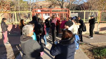 ¿Qué pasó? Escuela cerrada, violencia y denuncias cruzadas por una supuesta arma