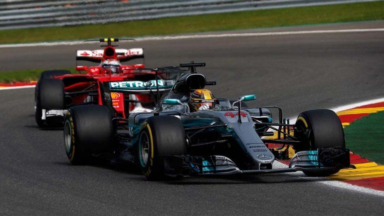 Hamilton venció en Bélgica y redujo distancias con Vettel
