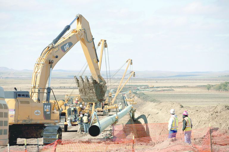Los trabajadores de obra en yacimientos gasíferos y petrolíferos percibirán un aumento del 18,6% y una suma no remunerativa del 6%. Los trabajadores de obra en yacimientos gasíferos y petrolíferos percibirán un aumento del 18,6% y una suma no remunerativa del 6%.