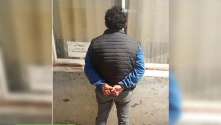 Un peligroso prófugo de Santa Cruz fue atrapado deambulando en Centenario: su prontuario