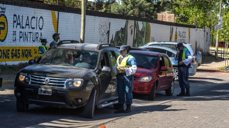 Tránsito detectó 350 infractores en una semana