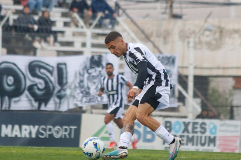 Cipolletti se llevó un punto con gusto a poco de Tandil