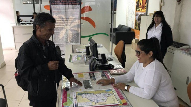 Neuquén ya cuenta con el primer folleto turístico en Braille