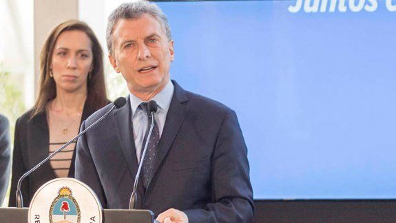 El presidente estuvo acompañado por su gabinete y varios gobernadores.