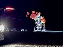 De acuerdo con fuentes policiales, se trataría de un hombre de mediana edad, de 30 a 40 años. El hombre tiene orígenes en Villa Regina y actualmente estaría domiciliado en Puerto Madryn, Chubut. De acuerdo con fuentes policiales, se trataría de un hombre de mediana edad, de 30 a 40 años. El hombre tiene orígenes en Villa Regina y actualmente estaría domiciliado en Puerto Madryn, Chubut.