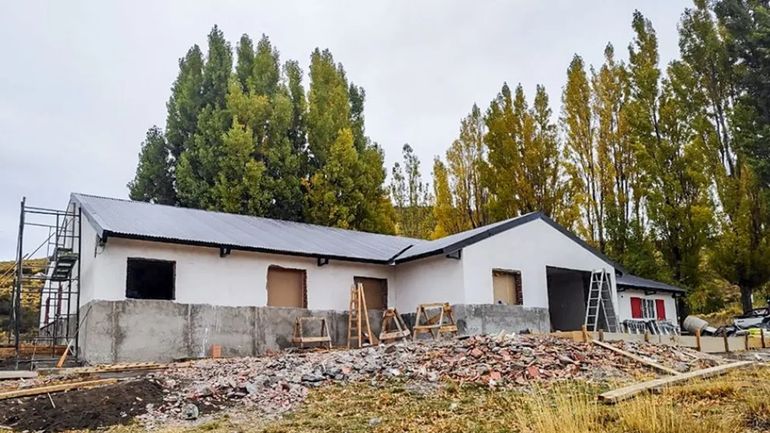 Educación: la ampliación del edificio de la escuela de Atreuco Arriba se ejecutó en un 60%