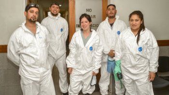 el trabajo mas esencial y menos visible contra el virus el trabajo mas esencial y menos visible contra el virus