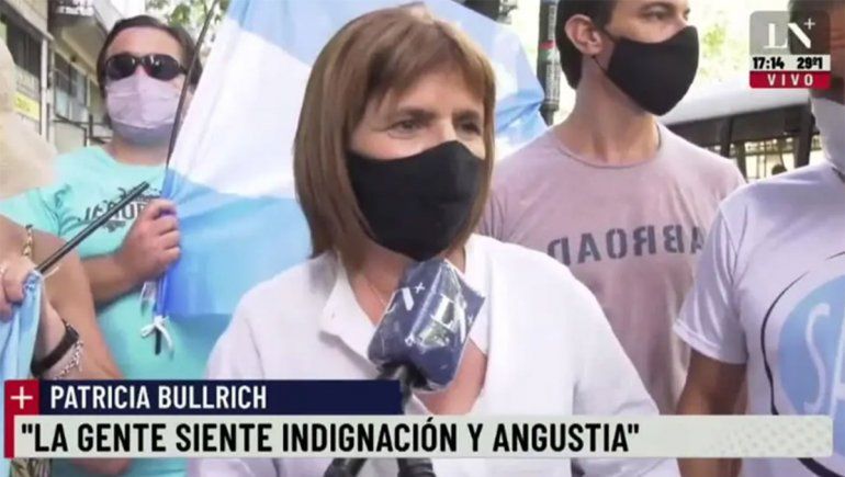 Bullrich reclamó en la marcha del #27F: Ojalá el Presidente pida perdón