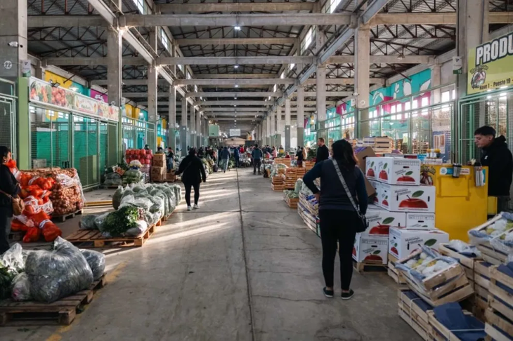 Los precios al por mayor son ideales para comerciantes. Foto: prensa gobierno de Neuquén. Los precios al por mayor son ideales para comerciantes. Foto: prensa gobierno de Neuquén.