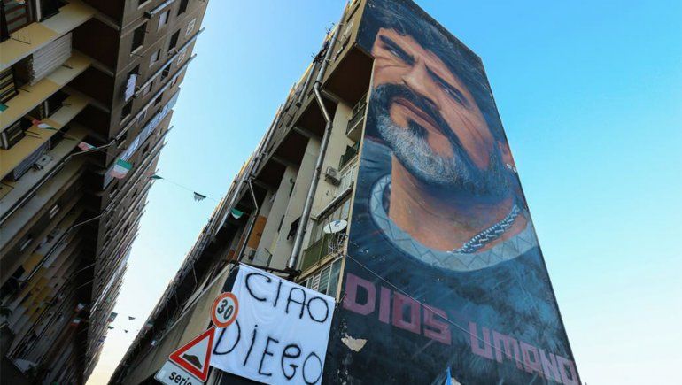 Emocionante: el recuerdo del Napoli a un mes de la muerte de Diego