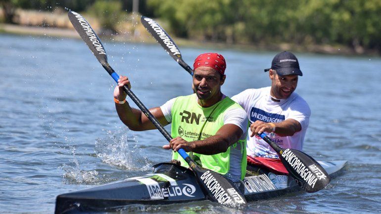 Los reyes de la Regata: Pinta y Mozzicafreddo se quedaron con la carrera por 13º vez