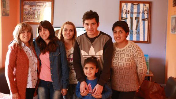 Cómo se vive el Mundial en la familia de Acuña