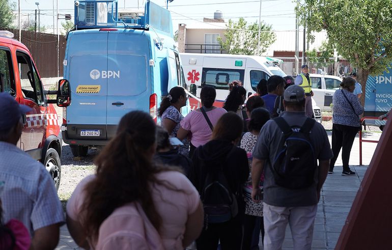 Relevamiento de planes sociales en Neuquén: primer día con errores de sistema y muchas faltas