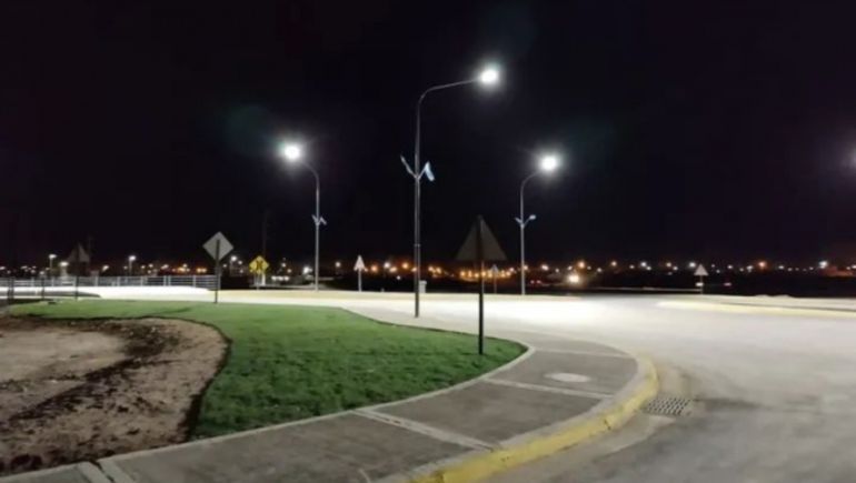 Cayeron dos ladrones armados: uno rengueaba por una herida