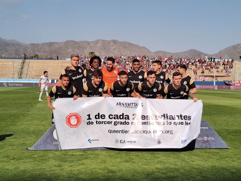 El fútbol argentino acompaña una campaña nacional por la alfabetización que lleva adelante una ONG.&nbsp;