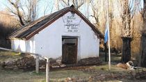 El molino de 1908 que guarda la historia del norte neuquino El molino de 1908 que guarda la historia del norte neuquino