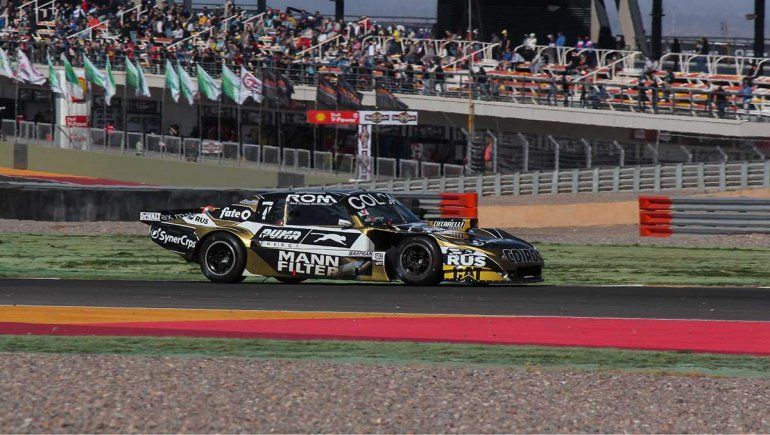 Gastón Mazzacane ganó el Desafío de las Estrellas del Turismo Carretera en El Villicum