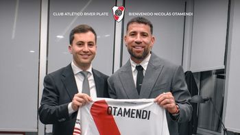 Nicolás Otamendi firmó su contrato el viernes. Nicolás Otamendi firmó su contrato el viernes.