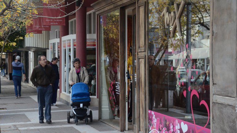 Entre el Bajo y el Alto neuquino hay más de 2100 locales comerciales