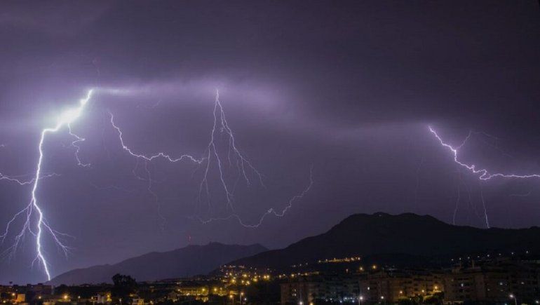 SMN: posibilidad de tormenta.