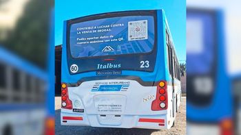 los colectivos de san martin de los andes ya ostentan el qr para denunciar microtrafico