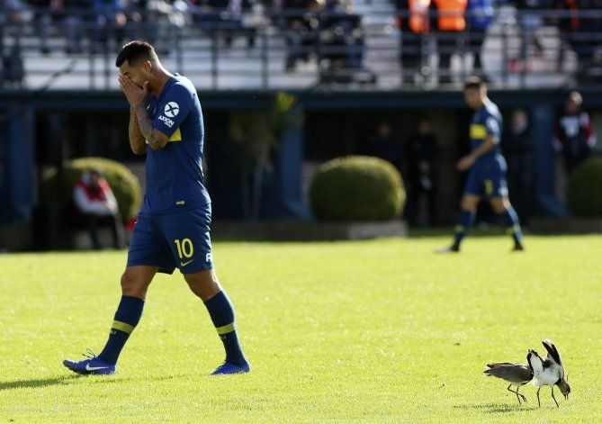 Cardona se queda en Argentina y no va ni al banco ante Palmeiras