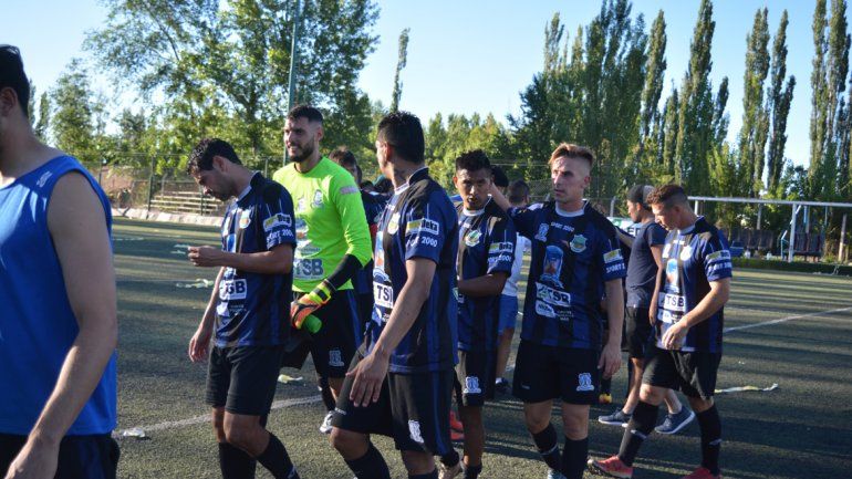 El León ganó de local 2-0 en la ida de los cuartos de final.