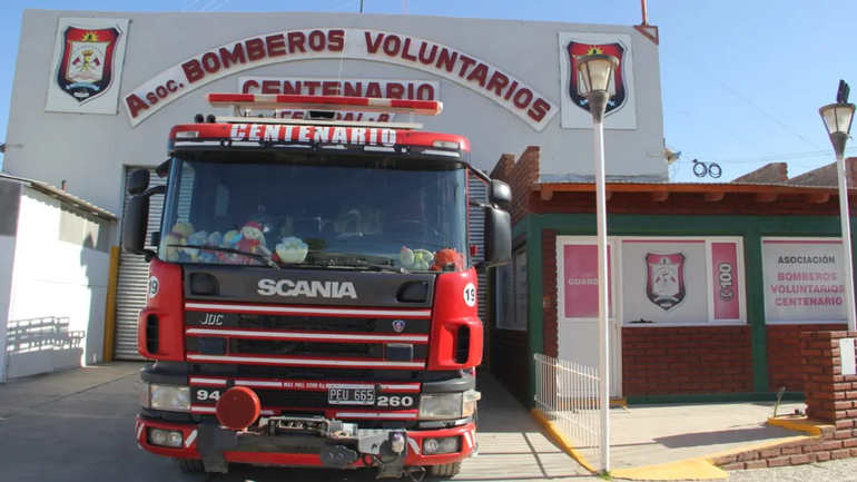 Bomberos le salvaron la vida a una bebé que se ahogaba: La bebé estaba como desvanecida