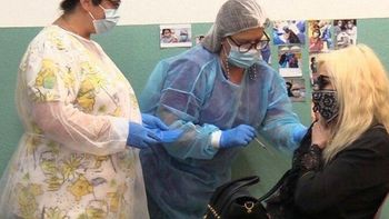 la tranquilidad de susana gimenez por la tercera dosis contra el covid la tranquilidad de susana gimenez por la tercera dosis contra el covid