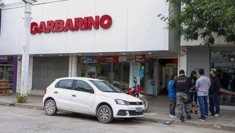 Fallan a favor de cinco ex empleados de Garbarino: los detalles