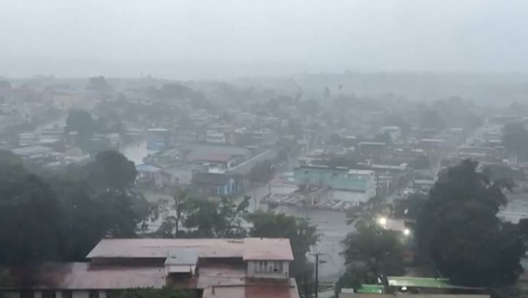 El huracán Melissa tocó tierra en Cuba después de su devastador paso por Jamaica