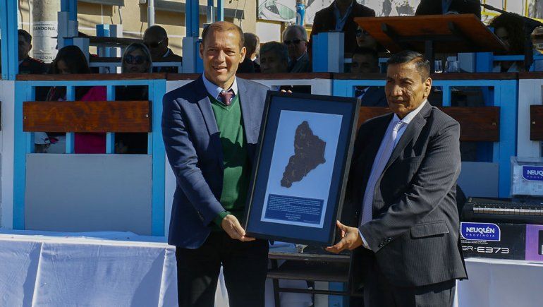 Gutiérrez comprometió fondos para obras en el aniversario de Cutral Co