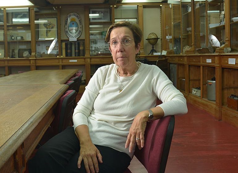 Beatriz Aguirre Urreta es otra de las especialistas premiada por la Fundación Konex que realizó importantes aportes sobre animales marinos extintos en la cuenca Neuquina. Beatriz Aguirre Urreta es otra de las especialistas premiada por la Fundación Konex que realizó importantes aportes sobre animales marinos extintos en la cuenca Neuquina.