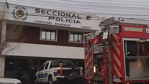 Incendio en la Comisaría Segunda de Comodoro Rivadavia.