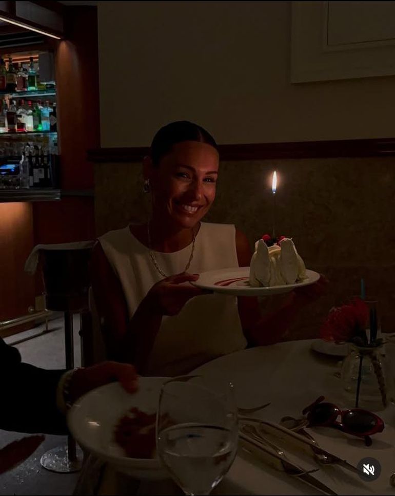 Pampita pasó su cumpleaños en Miami Pampita pasó su cumpleaños en Miami