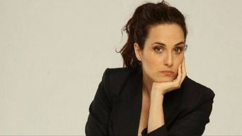 bomba: una reconocida actriz fue vista a los besos con un hombre a pocos meses de su separacion bomba: una reconocida actriz fue vista a los besos con un hombre a pocos meses de su separacion