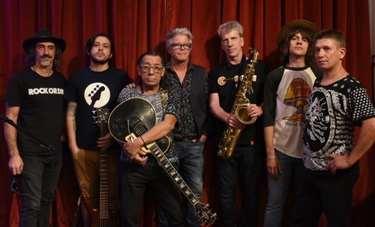 Los Abuelos: rock nacional con historia en Comodoro Rivadavia. Los Abuelos: rock nacional con historia en Comodoro Rivadavia.