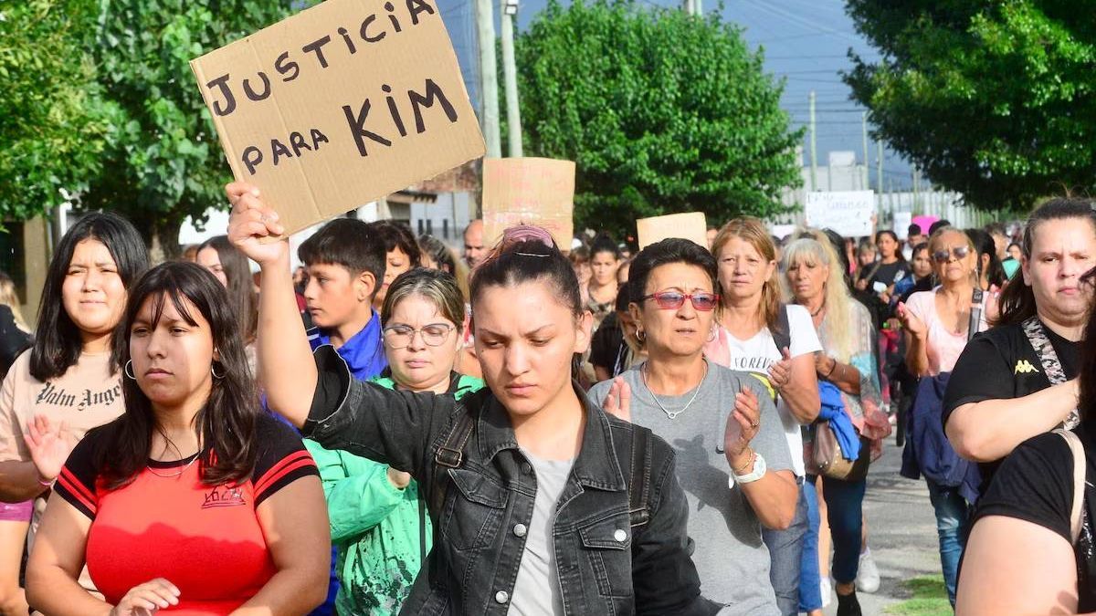 Muerte de Kim: las víctimas y victimarios niños reavivan debates