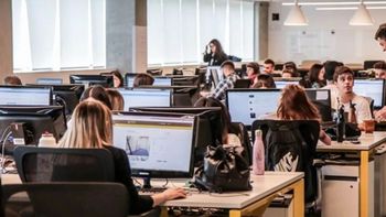 Se trata de puestos a cubrir en modalidad full time, algunos con modalidad remota o híbrida. Se trata de puestos a cubrir en modalidad full time, algunos con modalidad remota o híbrida.