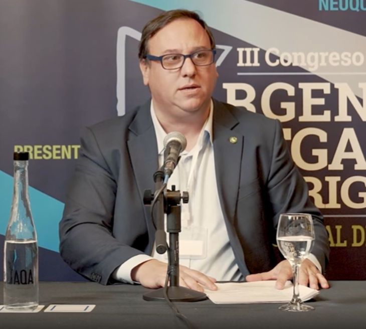 Entre la demanda global y los márgenes ajustados, los corrales argentinos definen el futuro de la ganadería intensiva. Entre la demanda global y los márgenes ajustados, los corrales argentinos definen el futuro de la ganadería intensiva.