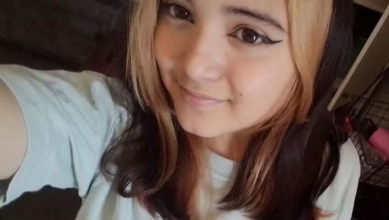 Vecinos y familiares marcharon por las calles de Laferrere para exigir avances en la búsqueda de la adolescente desaparecida.