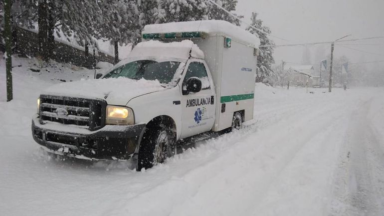 La ambulancia no pudo llegar y todo se complicó en Bariloche. Foto Gentileza