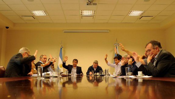 Piden que el EPAS revise el último tarifazo del agua