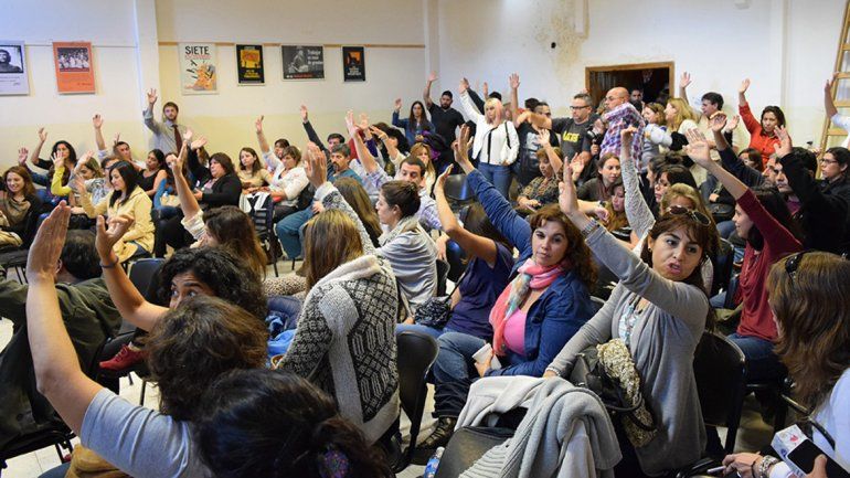 Judiciales en asamblea, quieren un anticipo de emergencia