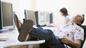 El trabajo más insólito del mundo: esta persona gana 80 mil dólares al año, sin hacer nada | LM Neuquen El trabajo más insólito del mundo: esta persona gana 80 mil dólares al año, sin hacer nada