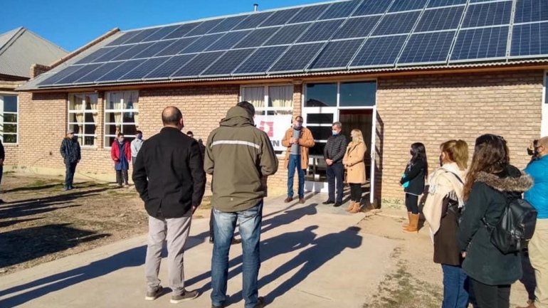 Centenario, la primera ciudad en usar paneles solares en edificios