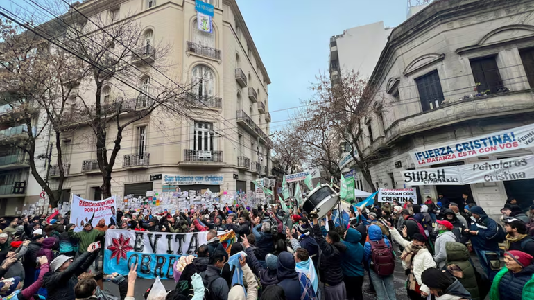 marcha protesta cristina
